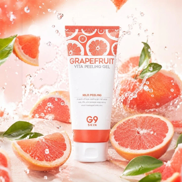 G9Skin Delikatny żel-peeling z AHA, BHA, enzymami i ekstraktami owocowymi, który skutecznie usuwa martwy naskórek bez podrażnień. Wygładza, rozświetla i nawilża skórę, pozostawiając ją miękką i świeżą.